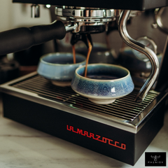 Barista Tassen Set - 2 x ca. 180 ml Cappuccino Tassen aus Steingut Dunkelblau