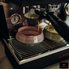 Barista Tassen Set - 2 x ca. 180 ml Cappuccino Tassen aus Steingut Rot