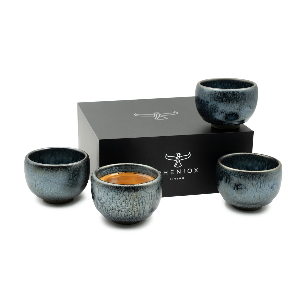 Tassen-Set Galaxy: vier dickwandige Steinguttassen à 120 ml in Metallic-Optik mit Geschenkverpackung